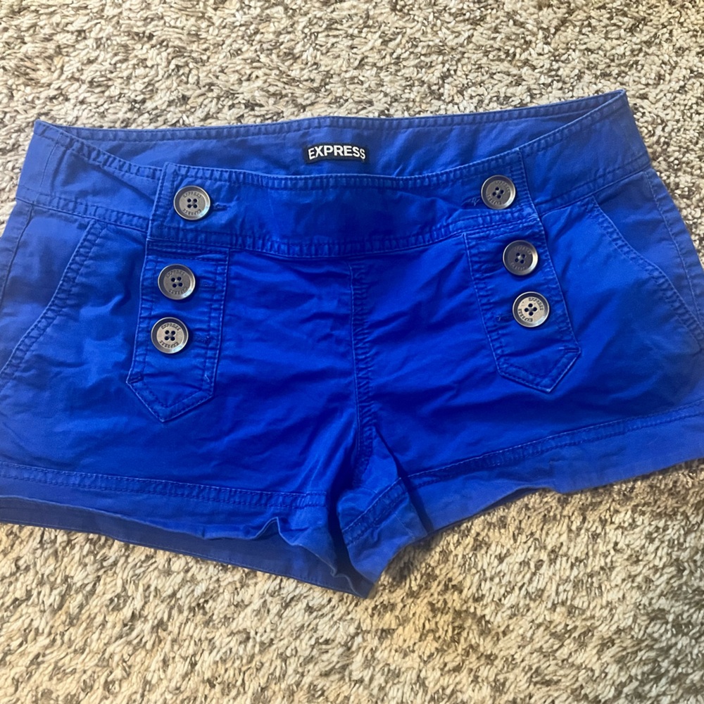 Adorable express sailor style shorts